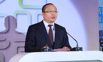 郝鴻峰：銅墻鐵壁的行業(yè)會(huì)被顛覆的更徹底